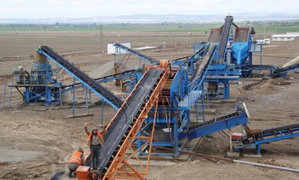 5dc8d2bd5ffe5.jpg 破碎制砂設備.jpg