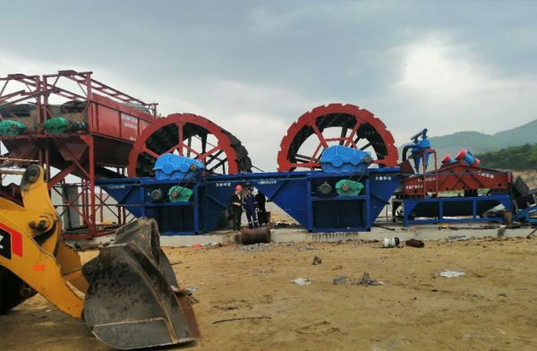 60b0b802b8d47.jpg 大型脫水篩.jpg